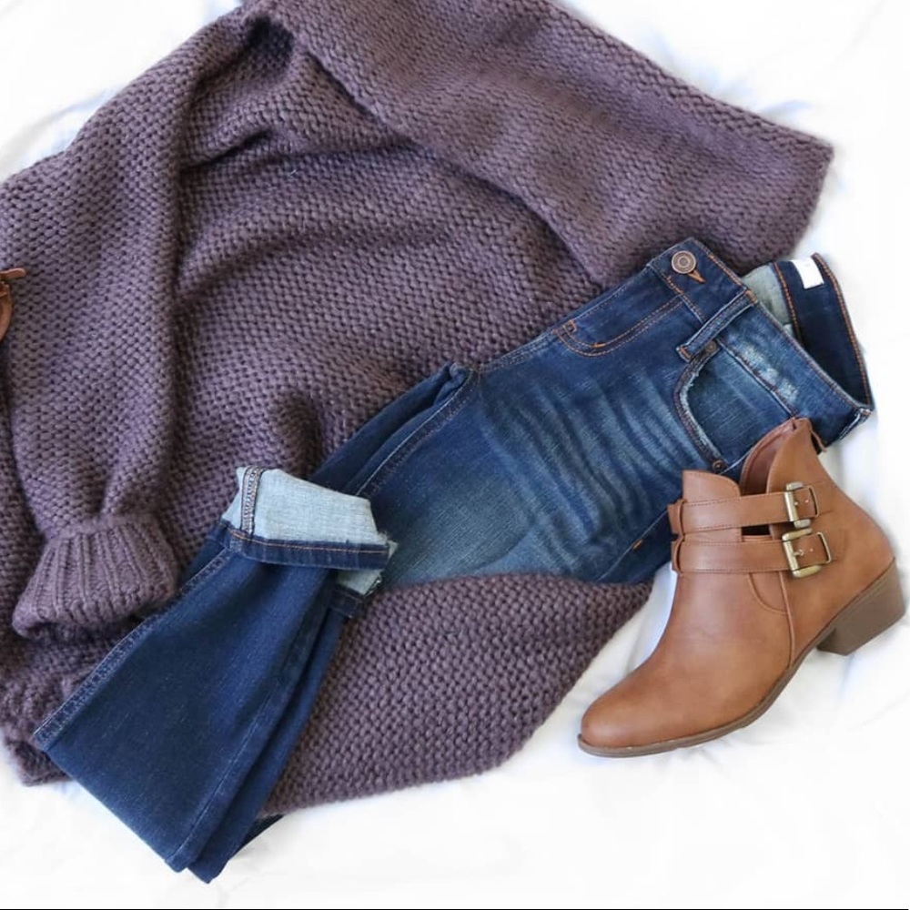 Tan Side Cut Out Cross Double Buckle Ankle Booties - Picture 8 of 8